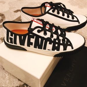 Auth. Givenchy logo boxing sneakers shoes 37/7